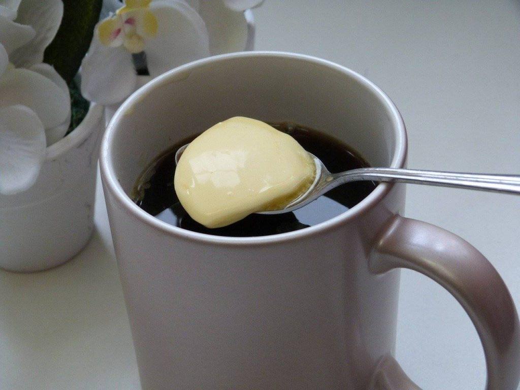 Caffè al burro: la speciale colazione della dieta Asprey